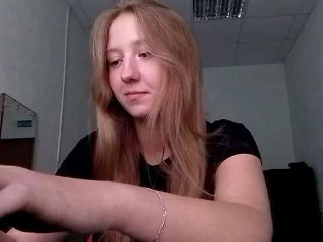 Photos of POTATO-GIRL from BongaCams is Freechat