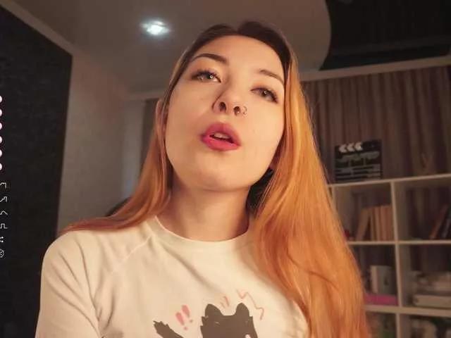 Pussy-Pikmi from BongaCams