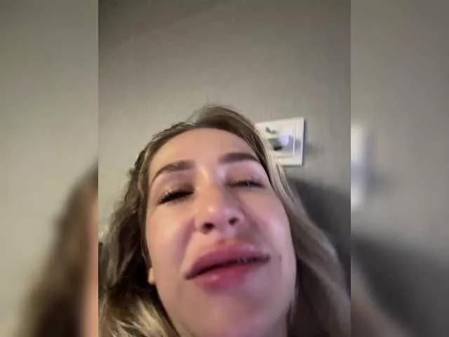 QueenKing from BongaCams is Freechat