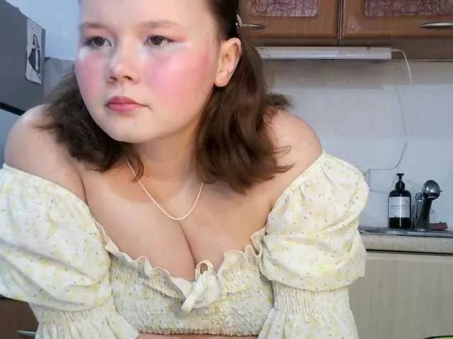 Explore our live girls sluts from our Custom and Multi clubs and checkout exclusive access to highly interactive content, such as shape, hair, titties, pussy type and many more.