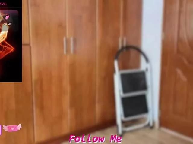Explore our live girls sluts from our Custom and Multi clubs and checkout exclusive access to highly interactive content, such as shape, hair, titties, pussy type and many more.