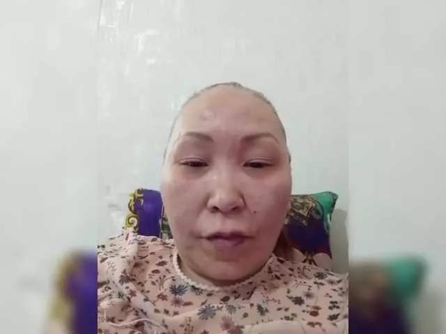 Qweentis from BongaCams