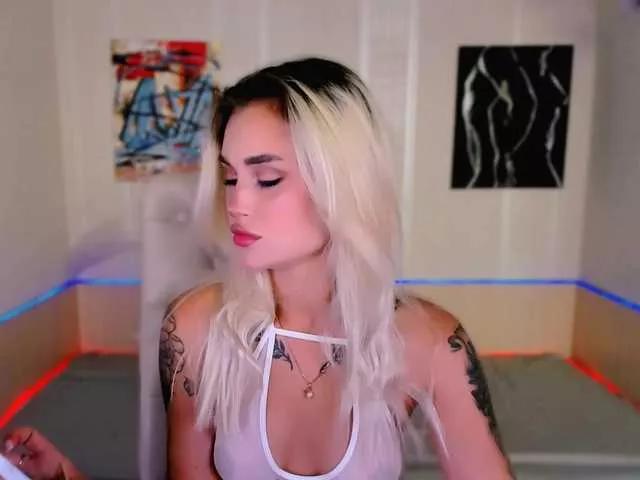 Ravenaaaa from BongaCams is Freechat