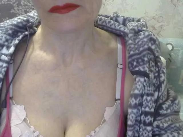 Explore our live girls sluts from our Custom and Multi clubs and checkout exclusive access to highly interactive content, such as shape, hair, titties, pussy type and many more.