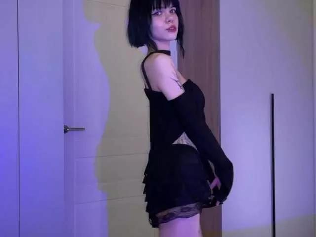 Explore our live girls sluts from our Custom and Multi clubs and checkout exclusive access to highly interactive content, such as shape, hair, titties, pussy type and many more.