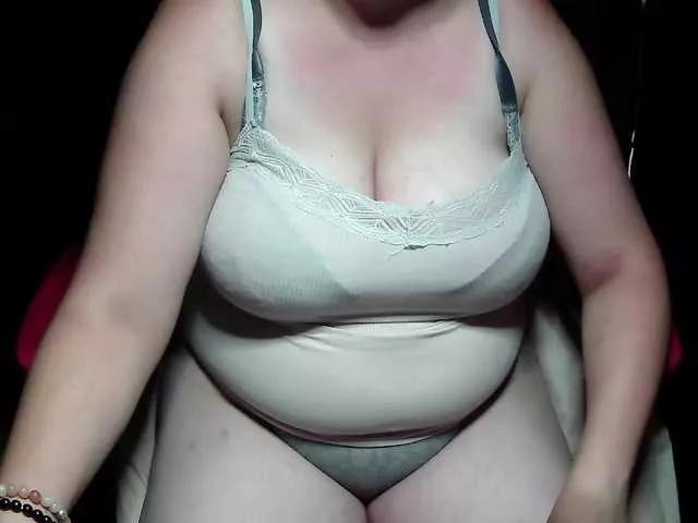 roosje88 from BongaCams