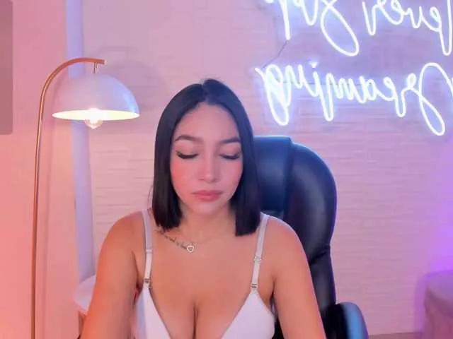 RossieRhoades from BongaCams