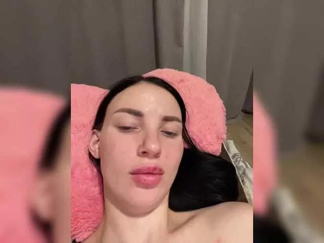 Explore our live girls sluts from our Custom and Multi clubs and checkout exclusive access to highly interactive content, such as shape, hair, titties, pussy type and many more.