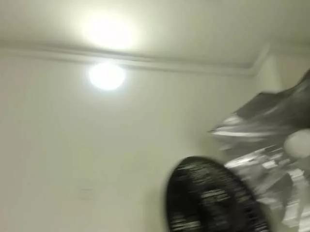Sammy-olsen from BongaCams