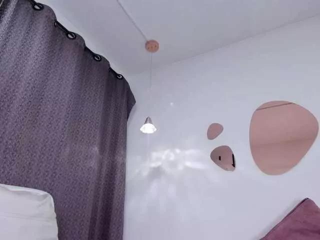 Sara-Parkeer from BongaCams is Freechat