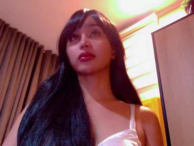 Sarah1000000 from BongaCams