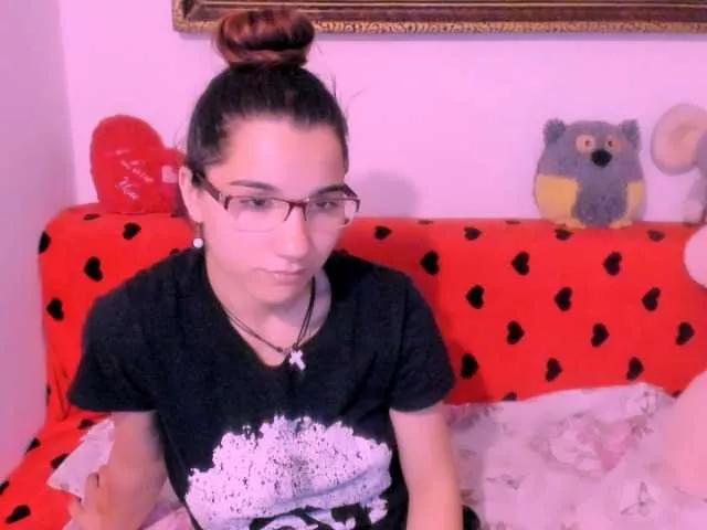 Sarahlluna from BongaCams is Freechat