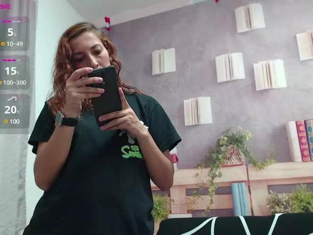Explore our live girls sluts from our Custom and Multi clubs and checkout exclusive access to highly interactive content, such as shape, hair, titties, pussy type and many more.