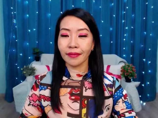 Sarahsexygirl from BongaCams