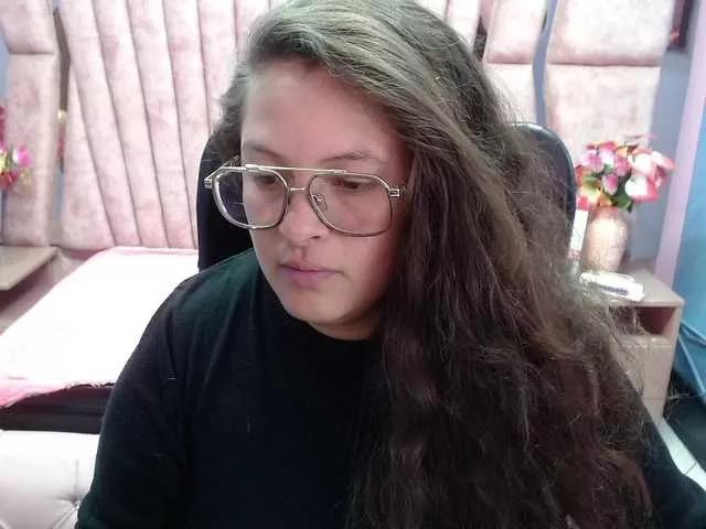 SaraThonson from BongaCams
