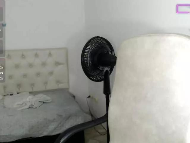 sasha-17- from BongaCams is Freechat