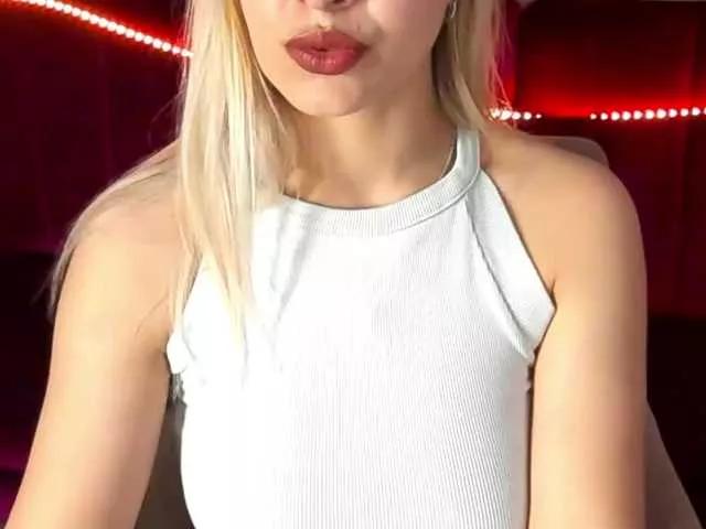Explore our live girls sluts from our Custom and Multi clubs and checkout exclusive access to highly interactive content, such as shape, hair, titties, pussy type and many more.