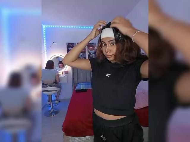 Explore our live girls sluts from our Custom and Multi clubs and checkout exclusive access to highly interactive content, such as shape, hair, titties, pussy type and many more.