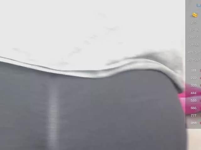 Explore our live girls sluts from our Custom and Multi clubs and checkout exclusive access to highly interactive content, such as shape, hair, titties, pussy type and many more.