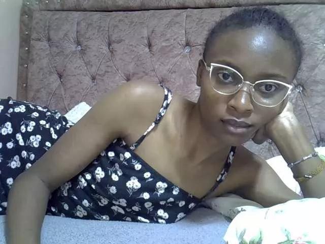 Sexydi from BongaCams is Freechat