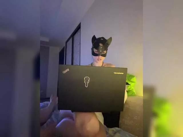 Explore our live girls sluts from our Custom and Multi clubs and checkout exclusive access to highly interactive content, such as shape, hair, titties, pussy type and many more.