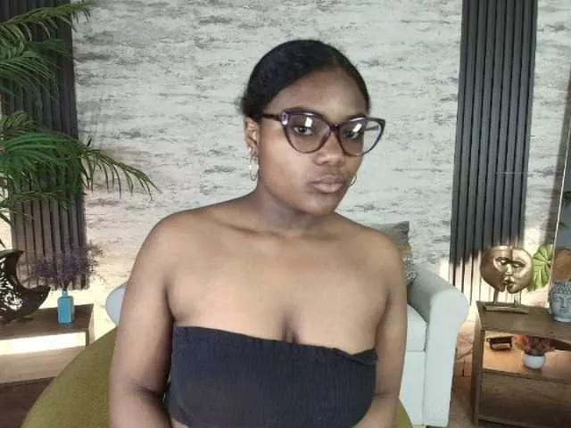 shanissseross from BongaCams is Freechat