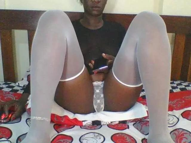 Silentqueen93 from BongaCams is Freechat