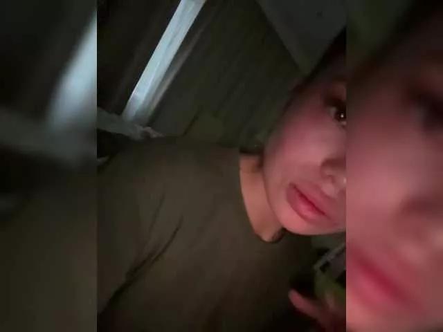 Simonka webcams show profile image 