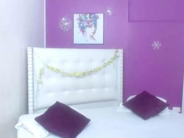 skinny-squirter from BongaCams is Freechat
