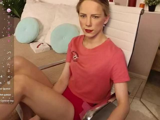 Explore our live girls sluts from our Custom and Multi clubs and checkout exclusive access to highly interactive content, such as shape, hair, titties, pussy type and many more.