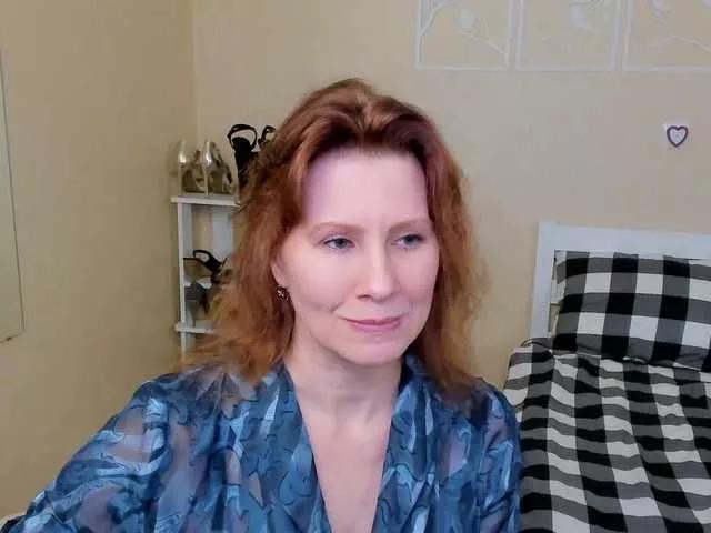 Explore our live girls sluts from our Custom and Multi clubs and checkout exclusive access to highly interactive content, such as shape, hair, titties, pussy type and many more.