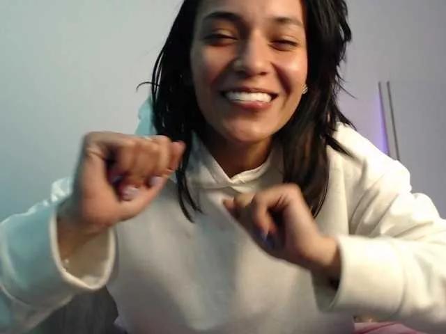 solli from BongaCams