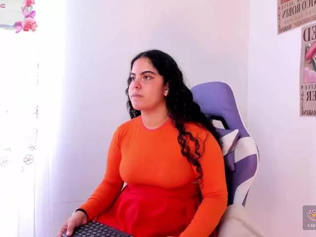Explore our live girls sluts from our Custom and Multi clubs and checkout exclusive access to highly interactive content, such as shape, hair, titties, pussy type and many more.