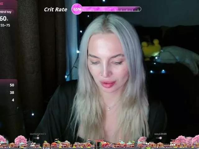 Explore our live girls sluts from our Custom and Multi clubs and checkout exclusive access to highly interactive content, such as shape, hair, titties, pussy type and many more.