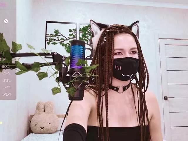 SSallyy from BongaCams