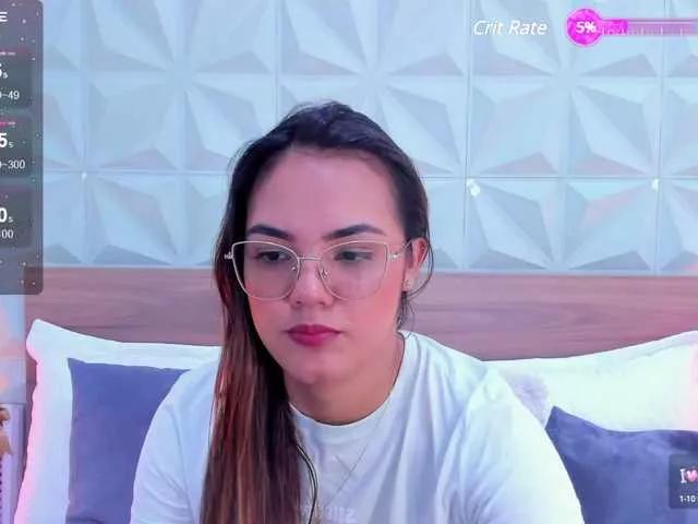 Explore our live girls sluts from our Custom and Multi clubs and checkout exclusive access to highly interactive content, such as shape, hair, titties, pussy type and many more.