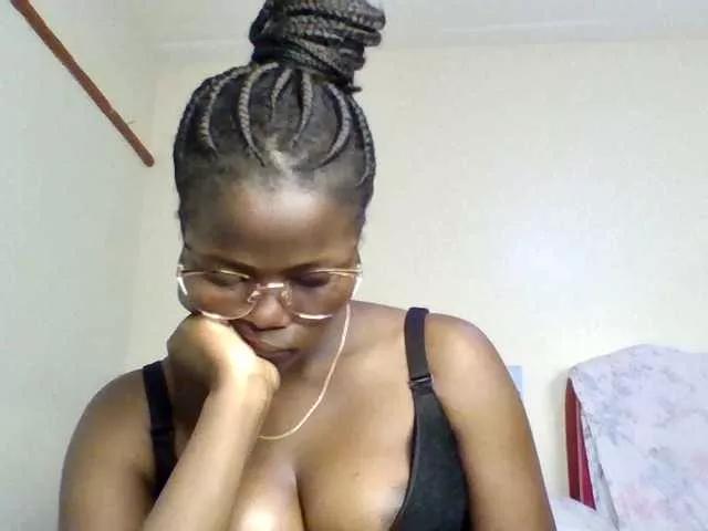 staria-luxe from BongaCams is Freechat