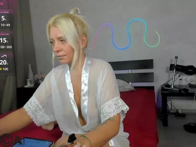 Stasy-Traiin from BongaCams