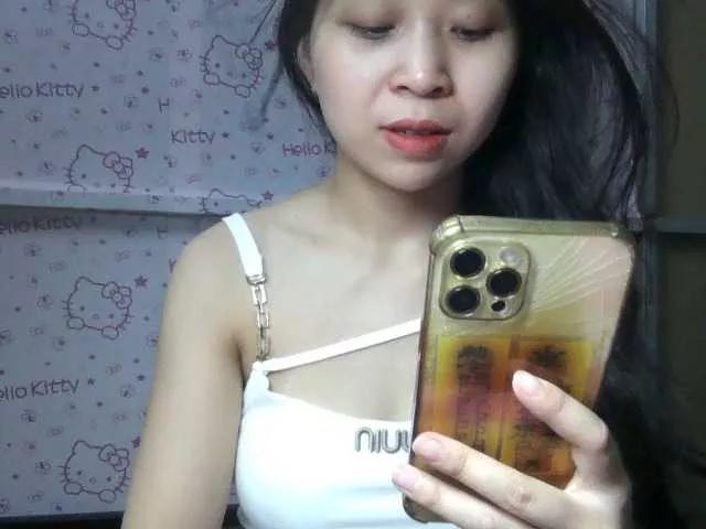 Photos of Strawberry18 from BongaCams is Freechat
