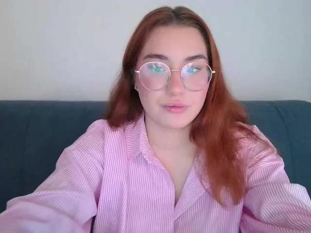 Explore our live girls sluts from our Custom and Multi clubs and checkout exclusive access to highly interactive content, such as shape, hair, titties, pussy type and many more.