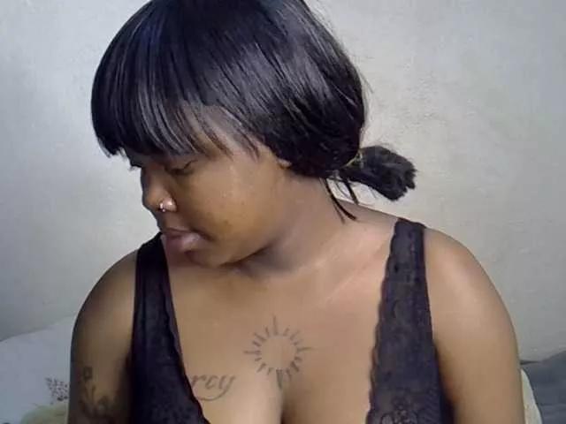 Summer-girl from BongaCams is Freechat