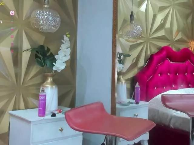 SusanSlim from BongaCams