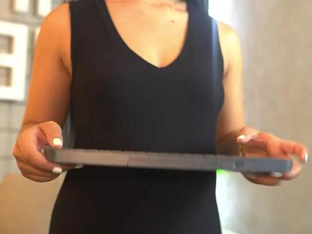 SusanWall from BongaCams