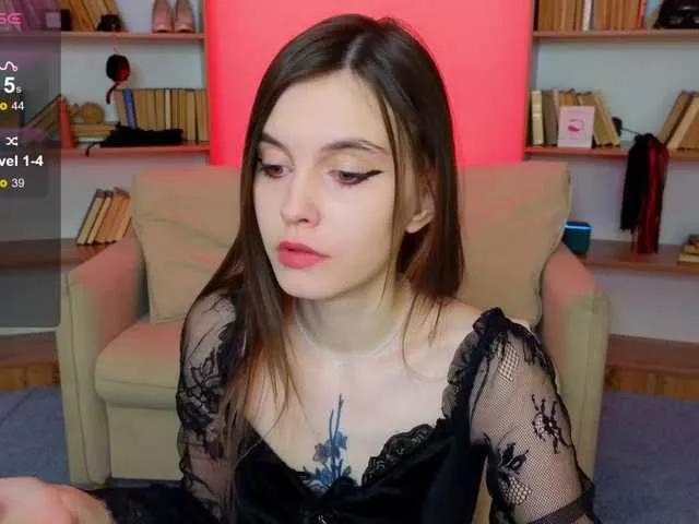 SusieMorris from BongaCams