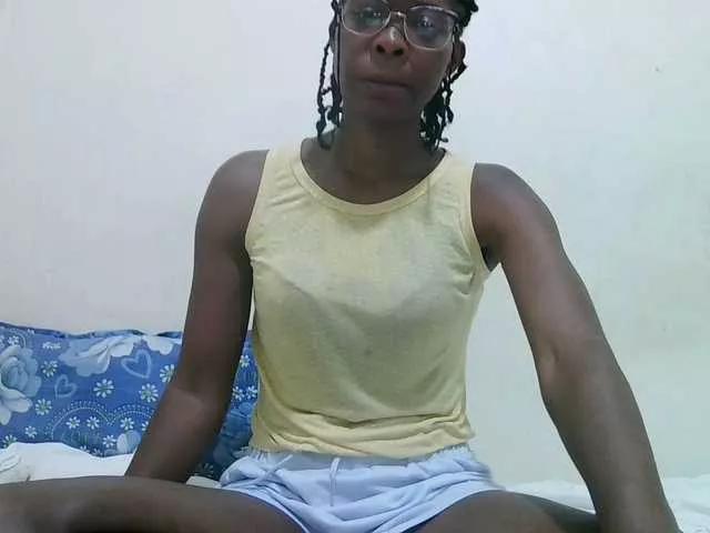 sweet-leylah from BongaCams