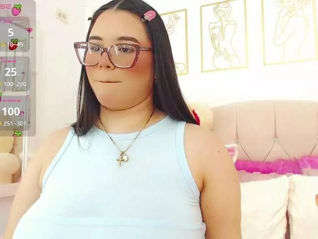 sweet-pink from BongaCams