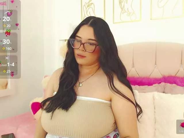 sweet-pink from BongaCams