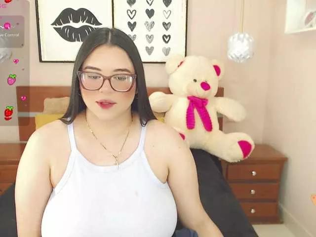 sweet-pink from BongaCams