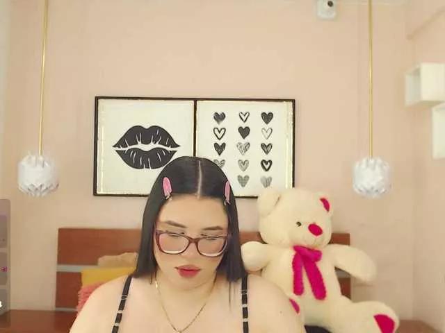 sweet-pink from BongaCams