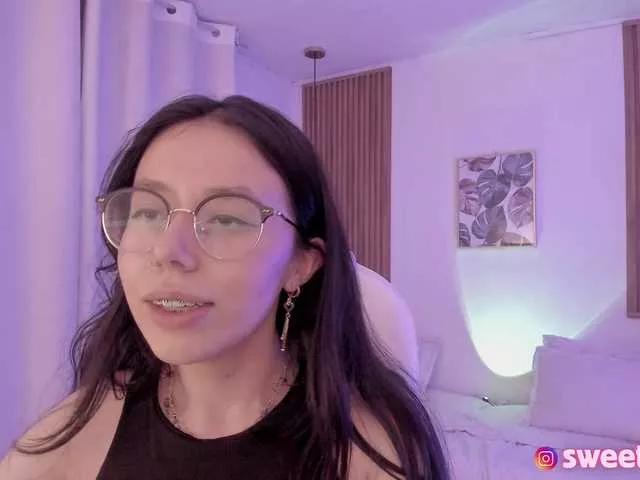 sweet-vera from BongaCams
